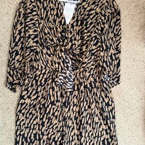 Neutral Brushstroke Print Tie-Front Dress